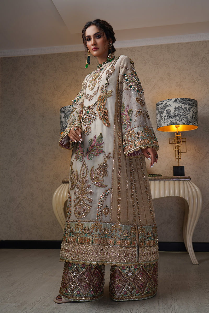 Narjis-husan-e-javidaan-couture