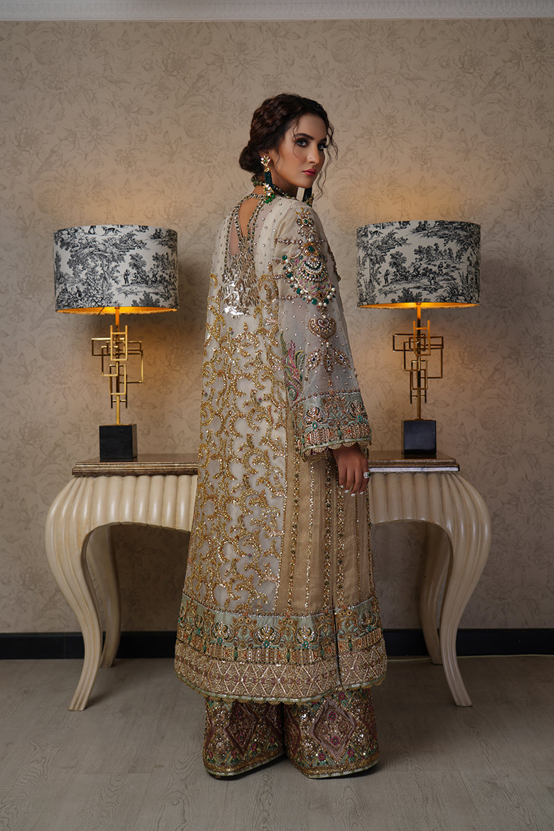 Narjis-husan-e-javidaan-couture